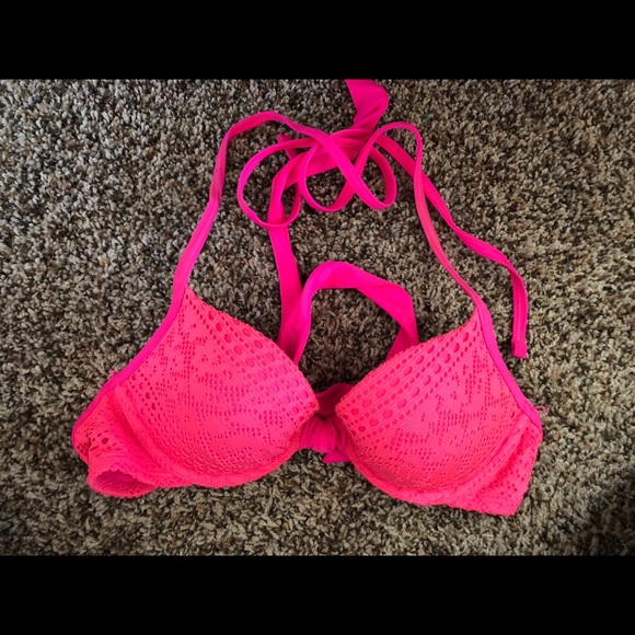 Bathing suit top - Picture 1 of 2